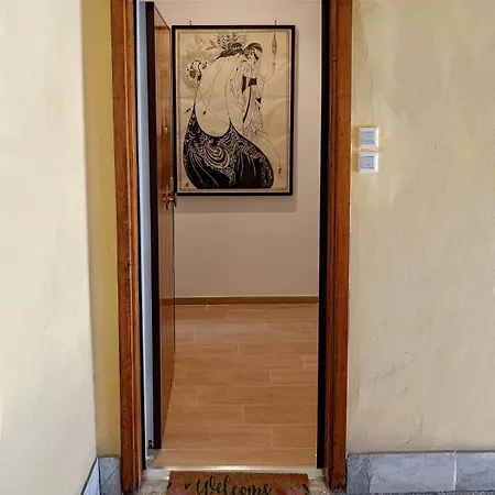 Little Red Apartament *